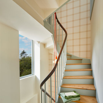 Cage d'escalier rénovée