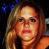 Ghina Ezzeddines foto