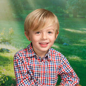 Shari Lew's photo