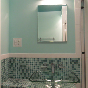 1940's bathroom 70 years later