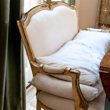parlor