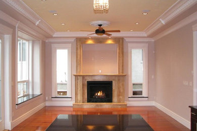 Example of a living room design in Vancouver