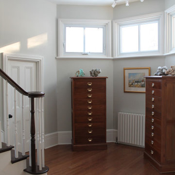 Victorian Lakefront Home (Hudson)