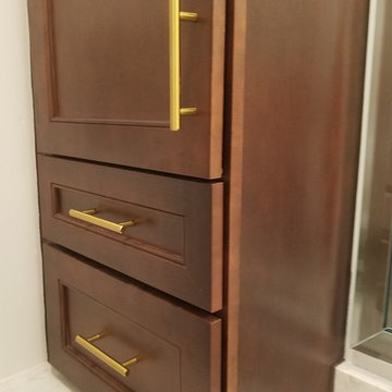 Shelley's Master Bathroom