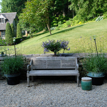 COUNTRY SHOWPIECE
