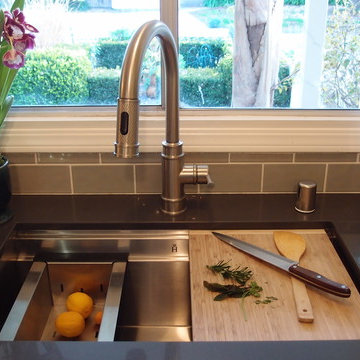Kitchen remodel on a budget - stepped sink.