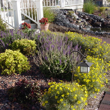 Victorian Home Landscape Gardens