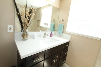 Example of a bathroom design in Orange County