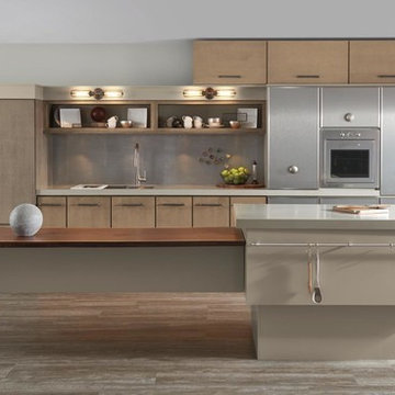 Decorá Cabinets: Sleek and Modern Kitchen