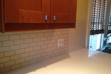 Kitchen - kitchen idea in Los Angeles