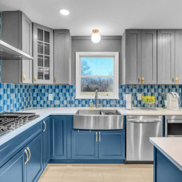 Blue & Gold Kitchen