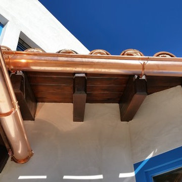 5 inch Half Round (Seamless) Copper With Circles and Shanks, Agoura Hills