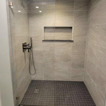 Modern Guest Bathroom