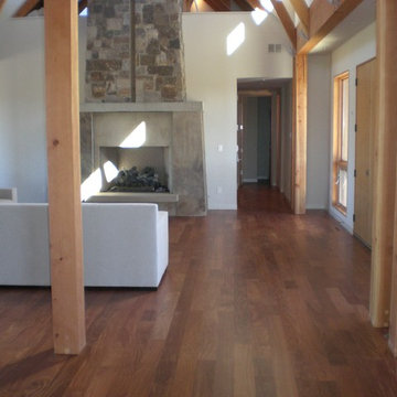 Santos Mahogany