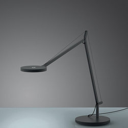 Demetra table, design by Naoto Fukasawa - 2012 - Desk Lamps