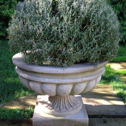Planters and Urns - Products