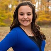 Kailee Puzzos foto