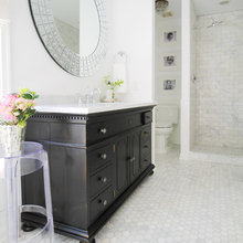 Hannah bathroom