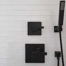 Jackson Bathroom 4