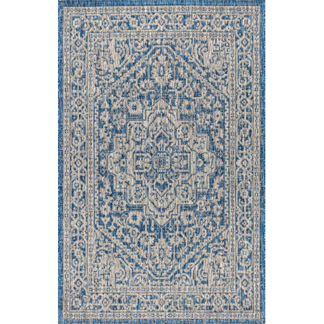Sinjuri Medallion Textured Weave Indoor/Outdoor Area Rug