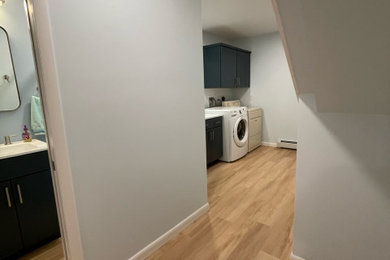 Example of a laundry room design in Philadelphia