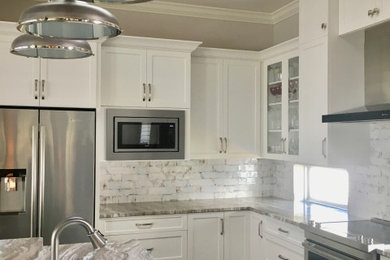 Inspiration for a kitchen remodel in Jacksonville