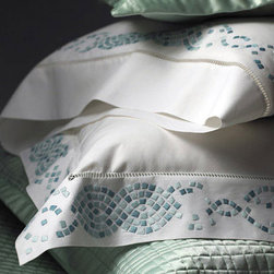 Leron - Pillowcases And Shams