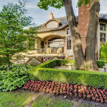 Bella Royale Rustic Contemporary Home