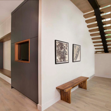 Conant Road Residence