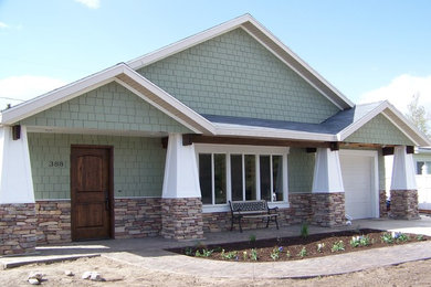 Example of an arts and crafts home design design in Salt Lake City