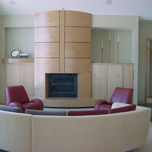 Curved fireplace