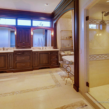 Uplands Country Club House