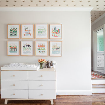 Traditional Meets Midcentury Modern Design in River Oaks
