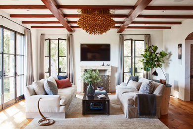 Inspiration for a mediterranean living room remodel