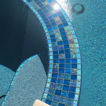 Florida Residence Waterline, Step markers, and Spa
