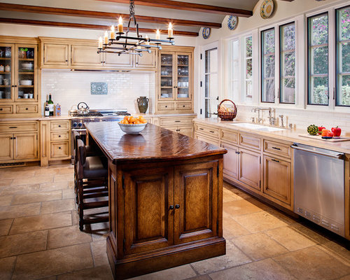 Mediterranean Kitchen Design Ideas & Remodel Pictures | Houzz