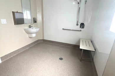 Photo of a bathroom in Gold Coast - Tweed.