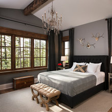 Guest bedroom