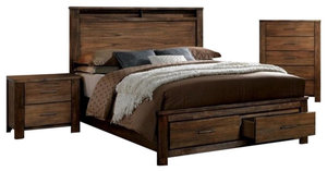 Pemberly Row Rustic 3 Piece Queen Bedroom Set in Oak