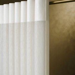 Hunter Douglas Alustra&reg; - Vertical Blinds