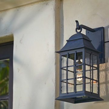 Miramar Lantern