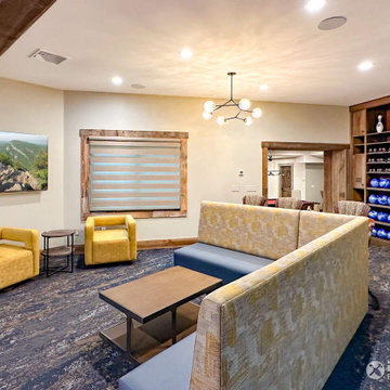 Frank's - Seating Area