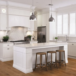 Castella Fine Architectural Hardware| Kitchen by Alby Turner & Son - Door Handles