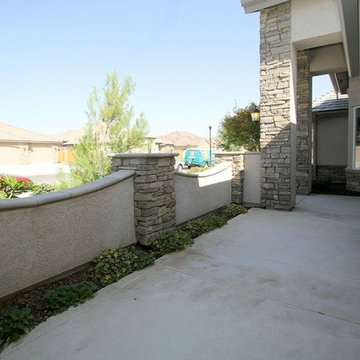 "Avila" Model Home in "Dry Creek" Clovis Tract
