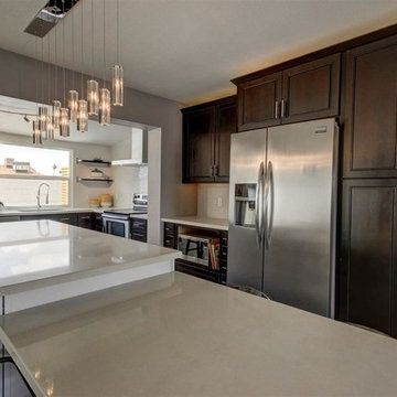 Belleview - Varied Island Heights In Kitchen