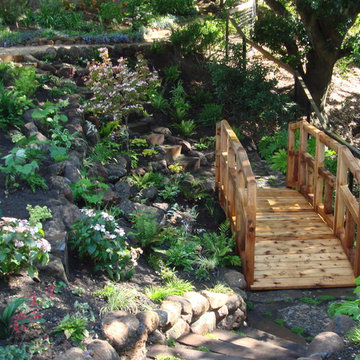 Tiburon Strolling Garden
