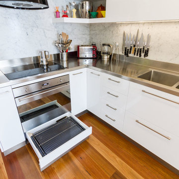 Carlton Kitchen