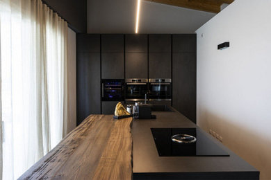 Design ideas for a small kitchen in Other.