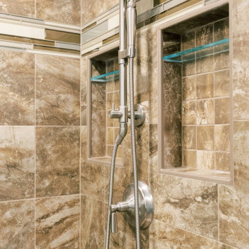 Beckett Ridge Master Bathroom (Eagle Ridge Drive)