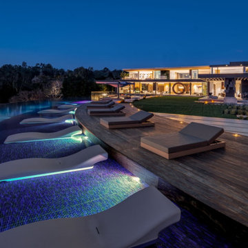 Bentley Circle, Bel Air, CA